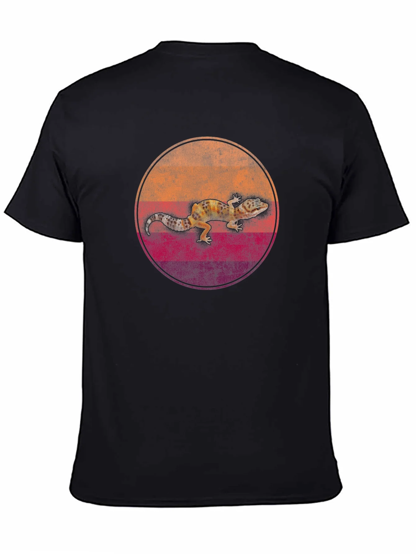 Gecko Graphic Tee - Retro Style