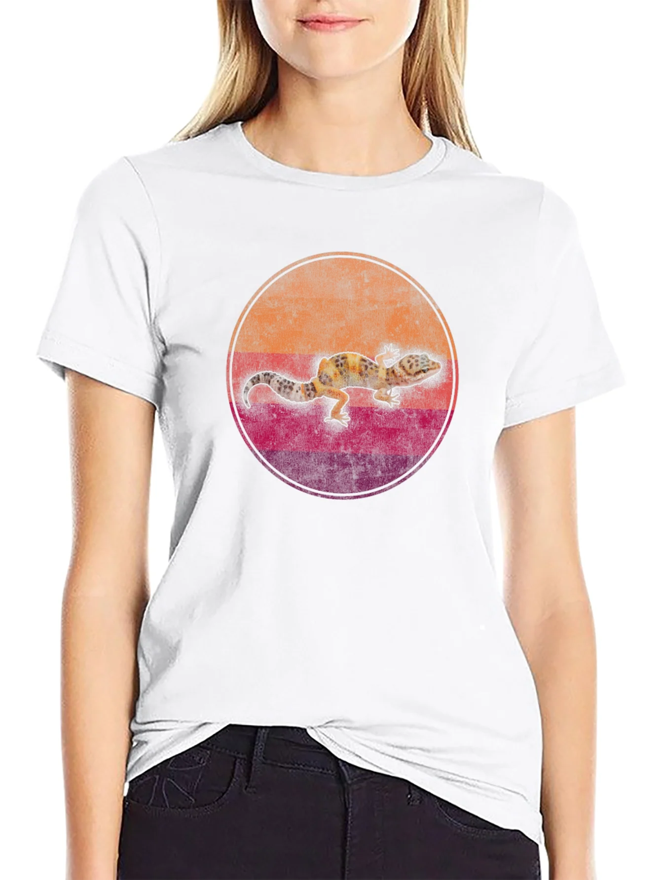 Gecko Graphic Tee - Retro Style
